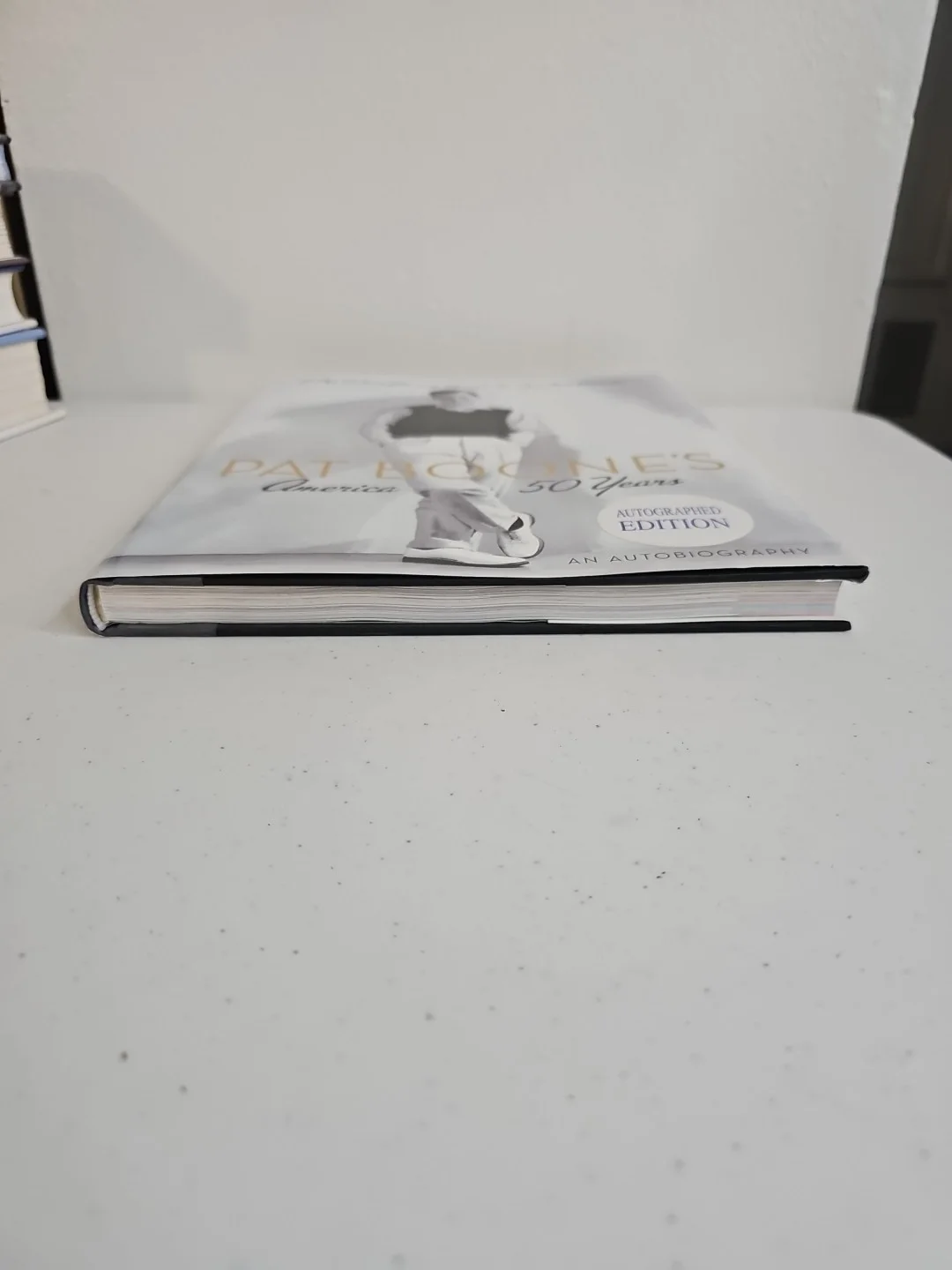Signed Pat Boone’s America 50 Years Autographed Edition Hardcover Memoir, изображение 4