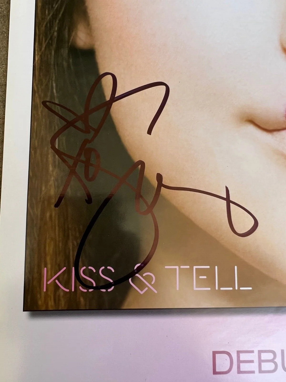 Selena Gomez Signed Poster 11x17 The Scene Promo Poster Rare Plus Rare CD!!!, изображение 2