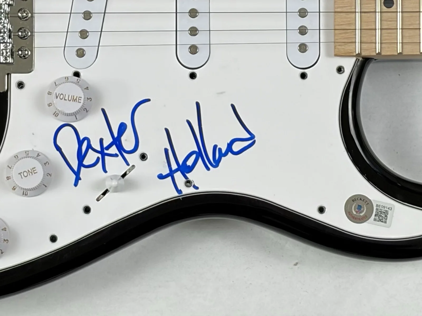 Dexter Holland The Offspring Signed Autograph Electric Guitar Singer Beckett COA, image 3