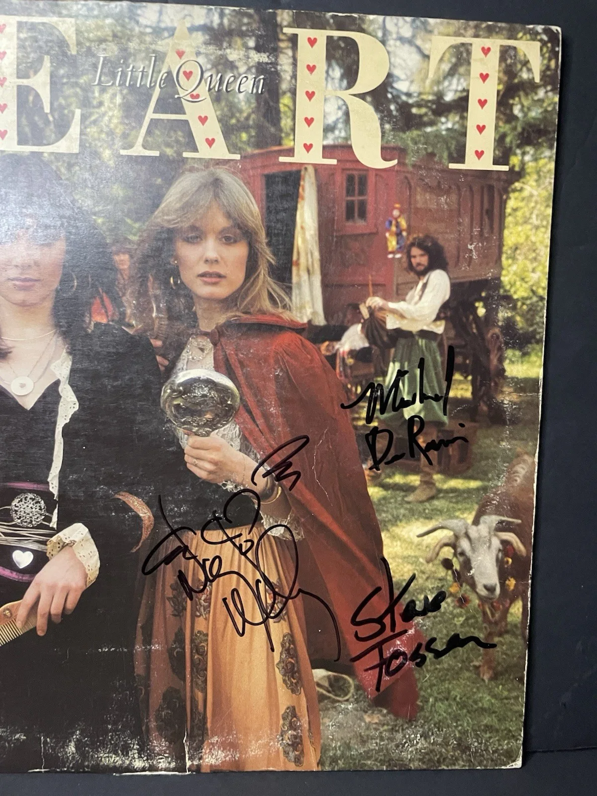 Heart Signed x3 Little Queen Album Vinyl Record Nancy Wilson Fossen Derosier, изображение 3