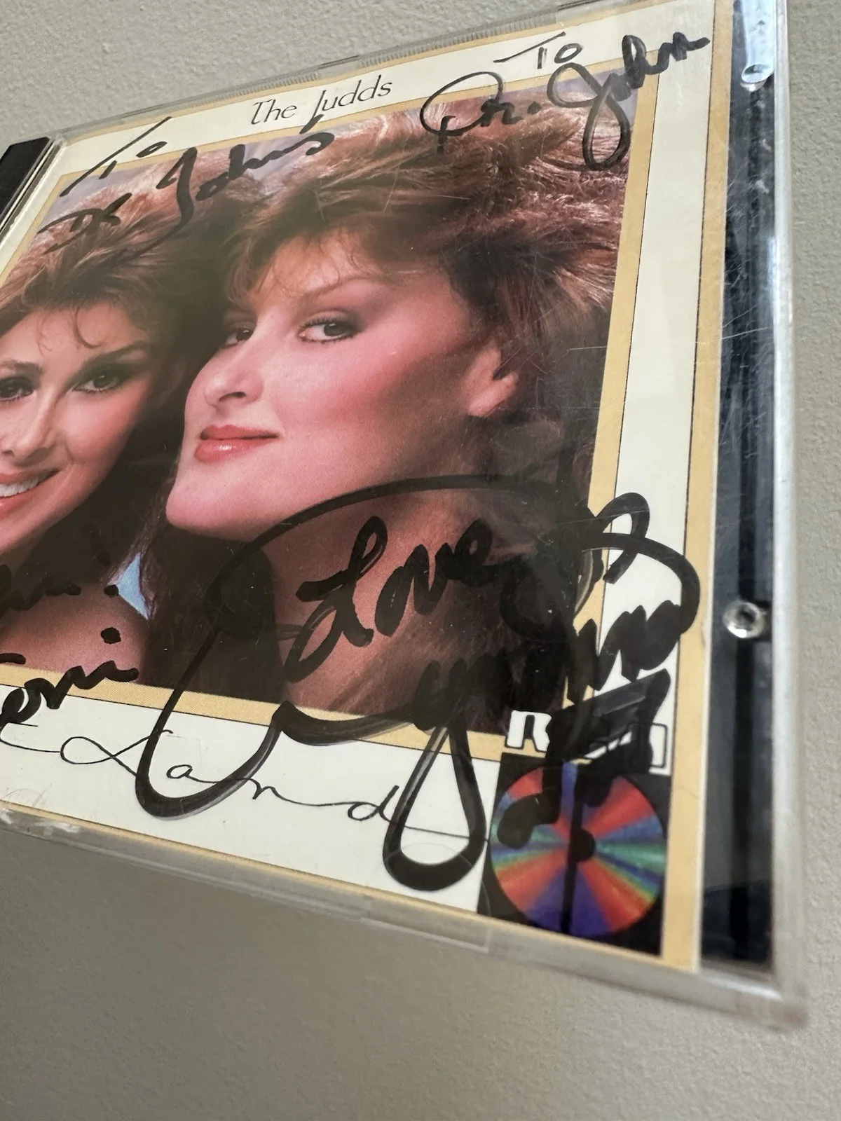 The Judds Signed Heartland CD Autographed Naomi & Wynonna Judd Country Music, изображение 3