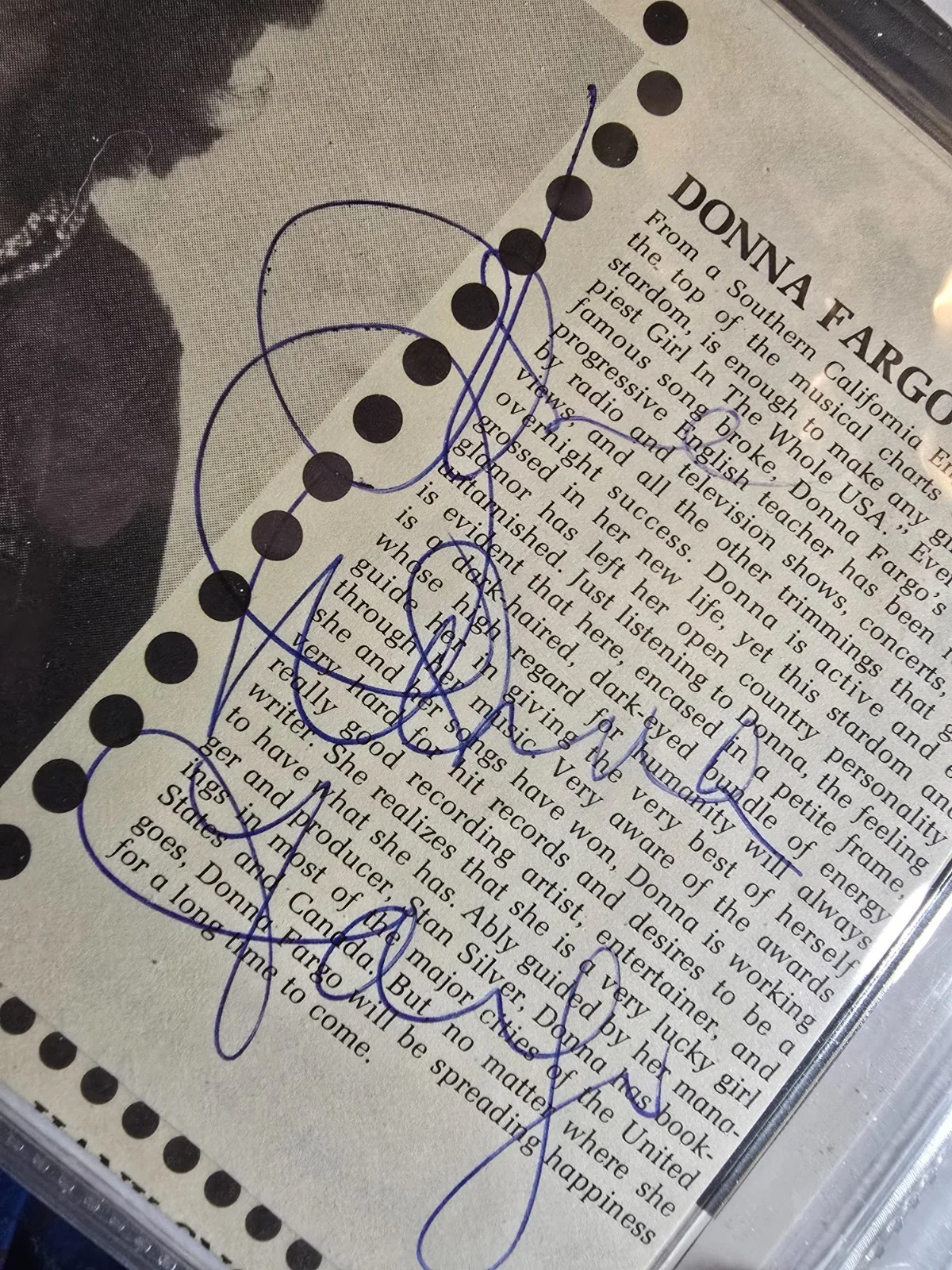 Autographed Photo (~5x 4") - Donna Fargo Country Music, изображение 2
