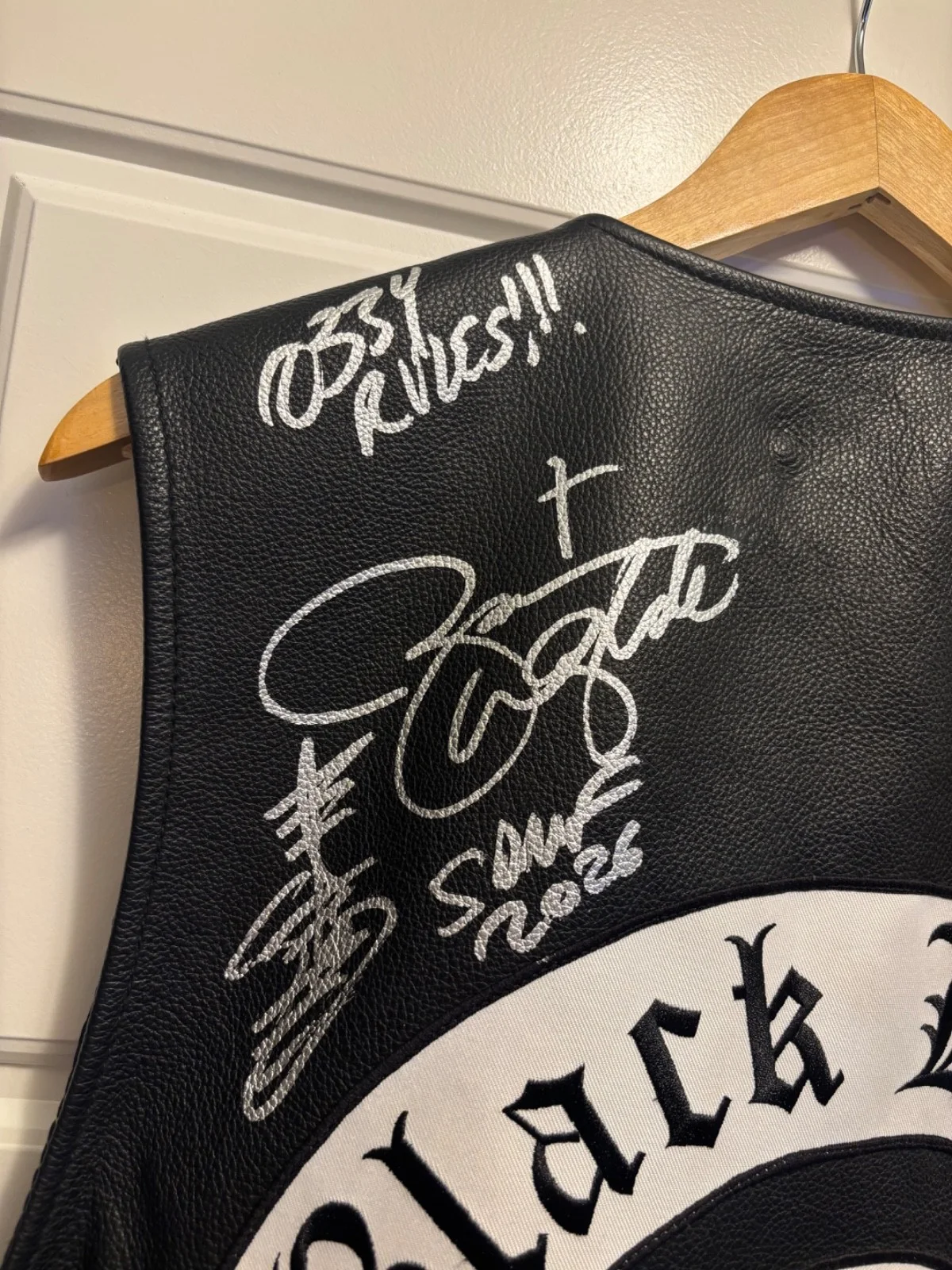 ZAKK WYLDE SIGNED AUTOGRAPHED XL VEST BLACK LABEL SOCIETY OZZY OSBOURNE BIKER, изображение 2