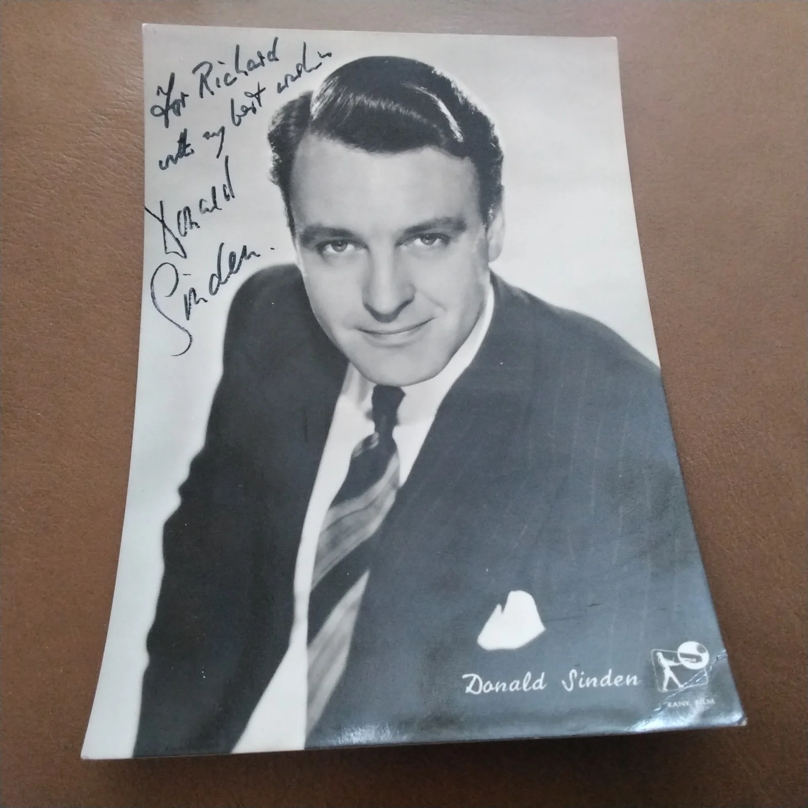 Donald Sinden SIGNED Photo Movie TV Actor Day of Jackal Cruel Sea Two's Company, изображение 2