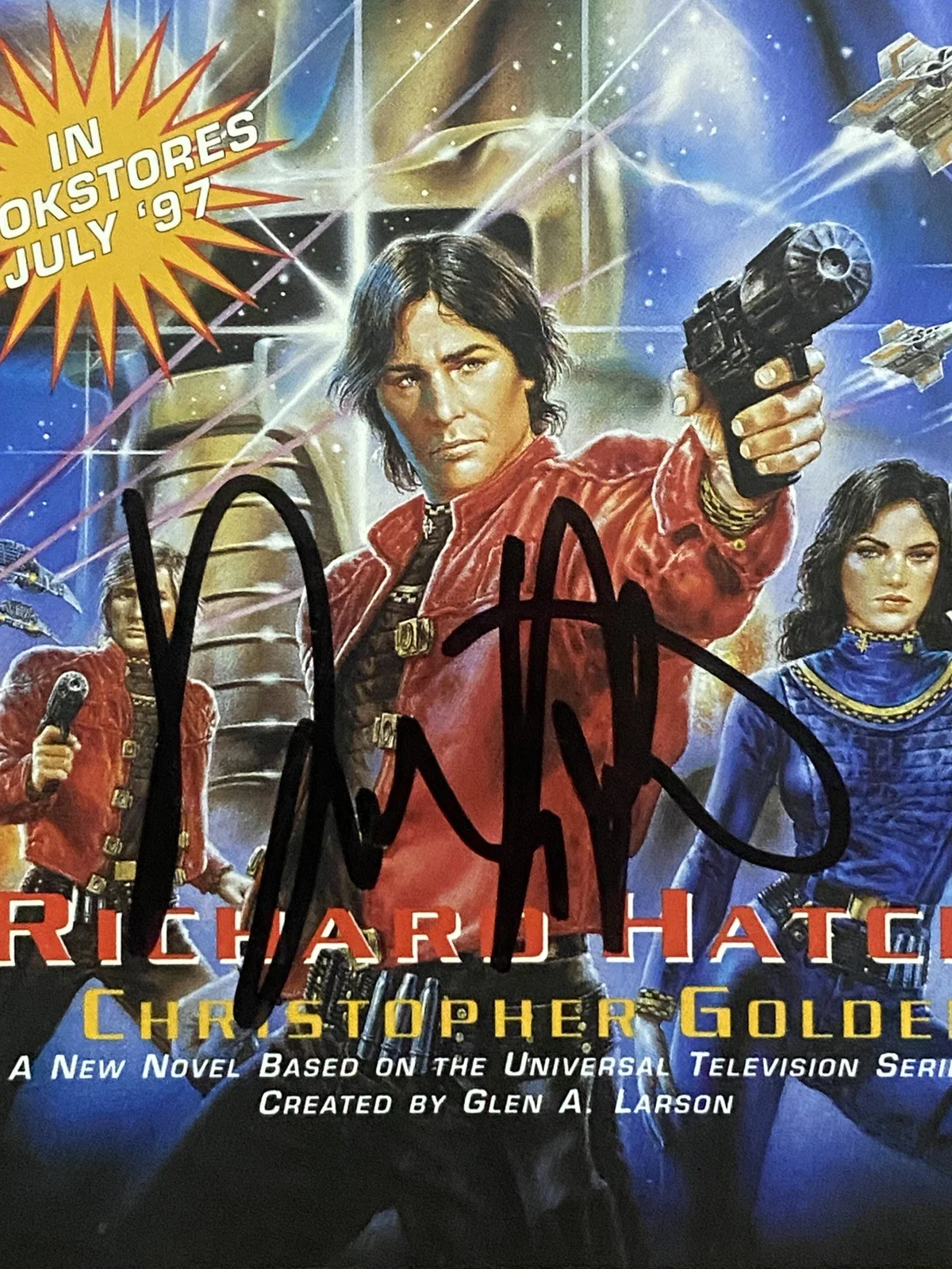 Richard Hatch — 1999 Richard Hatch Signed Battlestar Galactica Comic Book With Signed Postcard, image 3