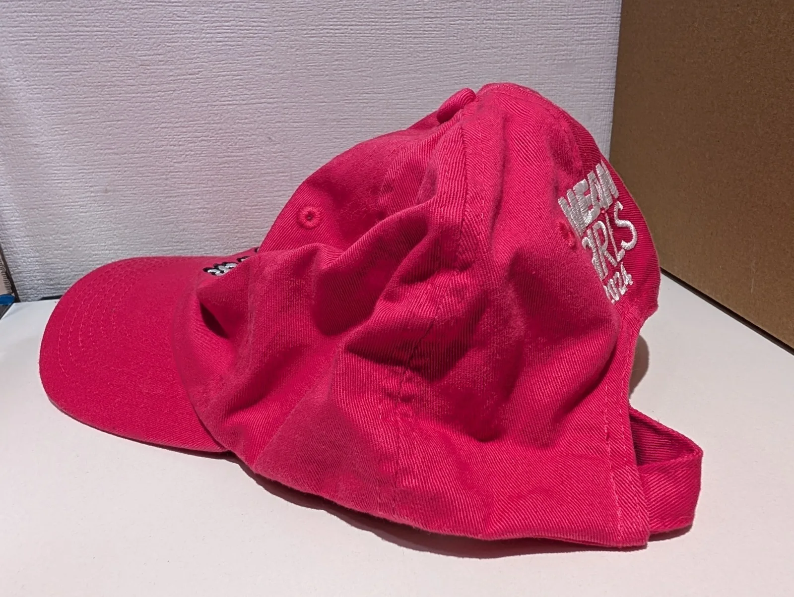 Mean Girls 2024 Movie Promotional Cap Hat NEW Promo Official Paramount Pink, изображение 3
