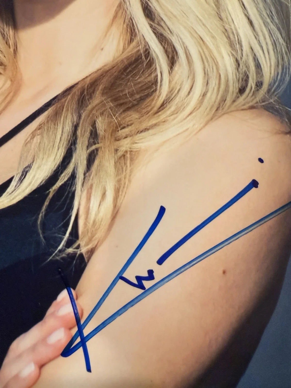 Katheryn Winnick — KATHERYN WINNICK SIGNED 8x10 VIKINGS AUTOGRAPH PHOTO LAGERTHA BECKETT BQ95752, image 3