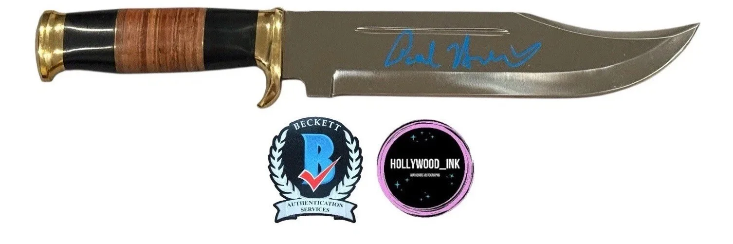 Paul Hogan — PAUL HOGAN SIGNED CROCODILE DUNDEE 14” BOWIE KNIFE AUTOGRAPH BECKETT + PROOF, изображение 2
