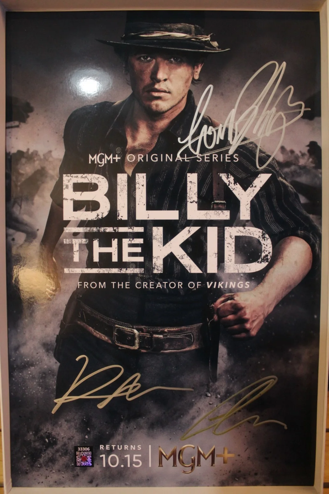 Daniel Webber Tom Blyth Alex Roe — Signed Poster - Billy The Kid -TV Series- Tom Blyth, Daniel Webber - 11x17 +COA, image 2