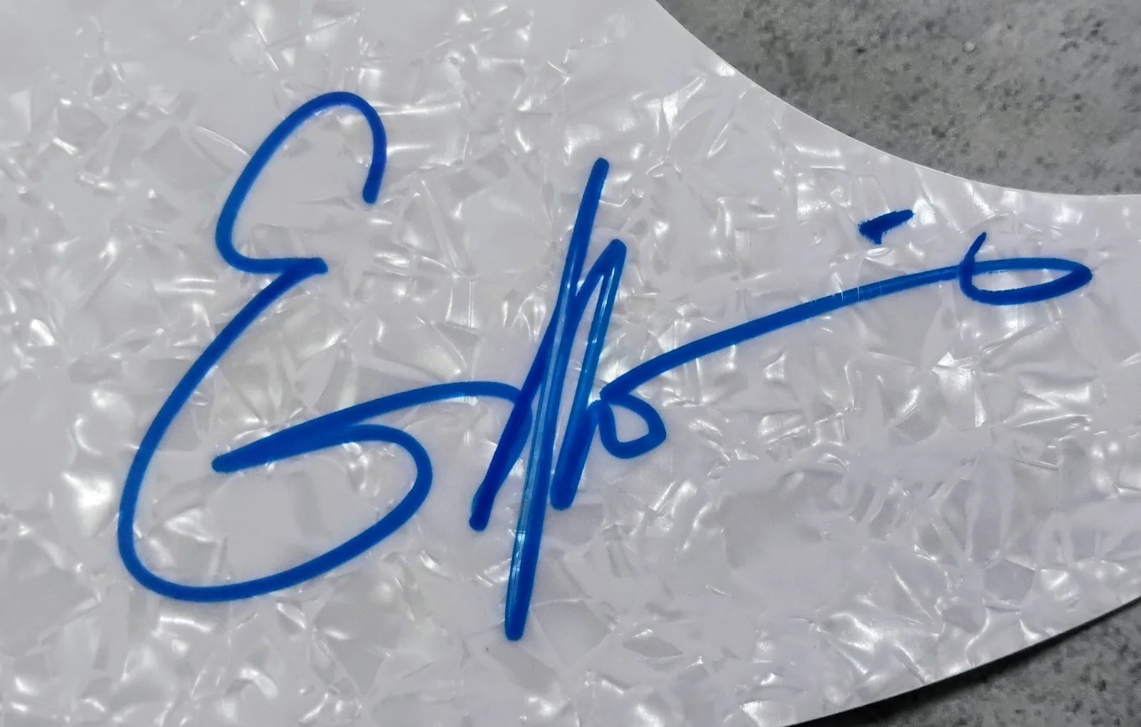 Emmylou Harris Hand Signed Autograph Guitar Pick Guard COA - NO US TARIFFS, image 3
