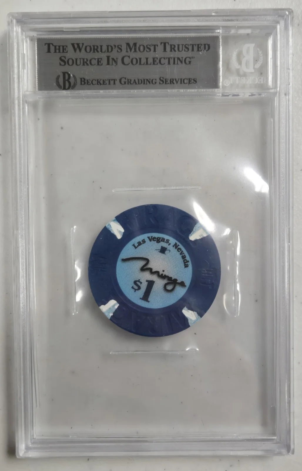 Chevy Chase — Chevy Chase Signed Mirage Casino Poker Chip Vegas Vacation Beckett W Auto Encap, изображение 4
