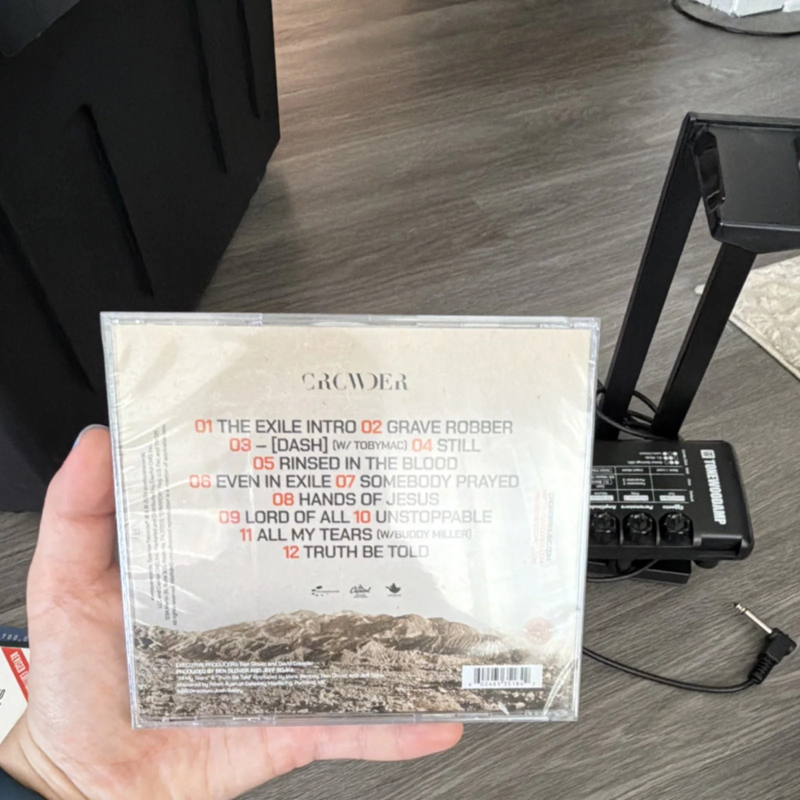 Crowder The Exile Autographed Original Signed Music Memorabilia CD & Booklet, изображение 2