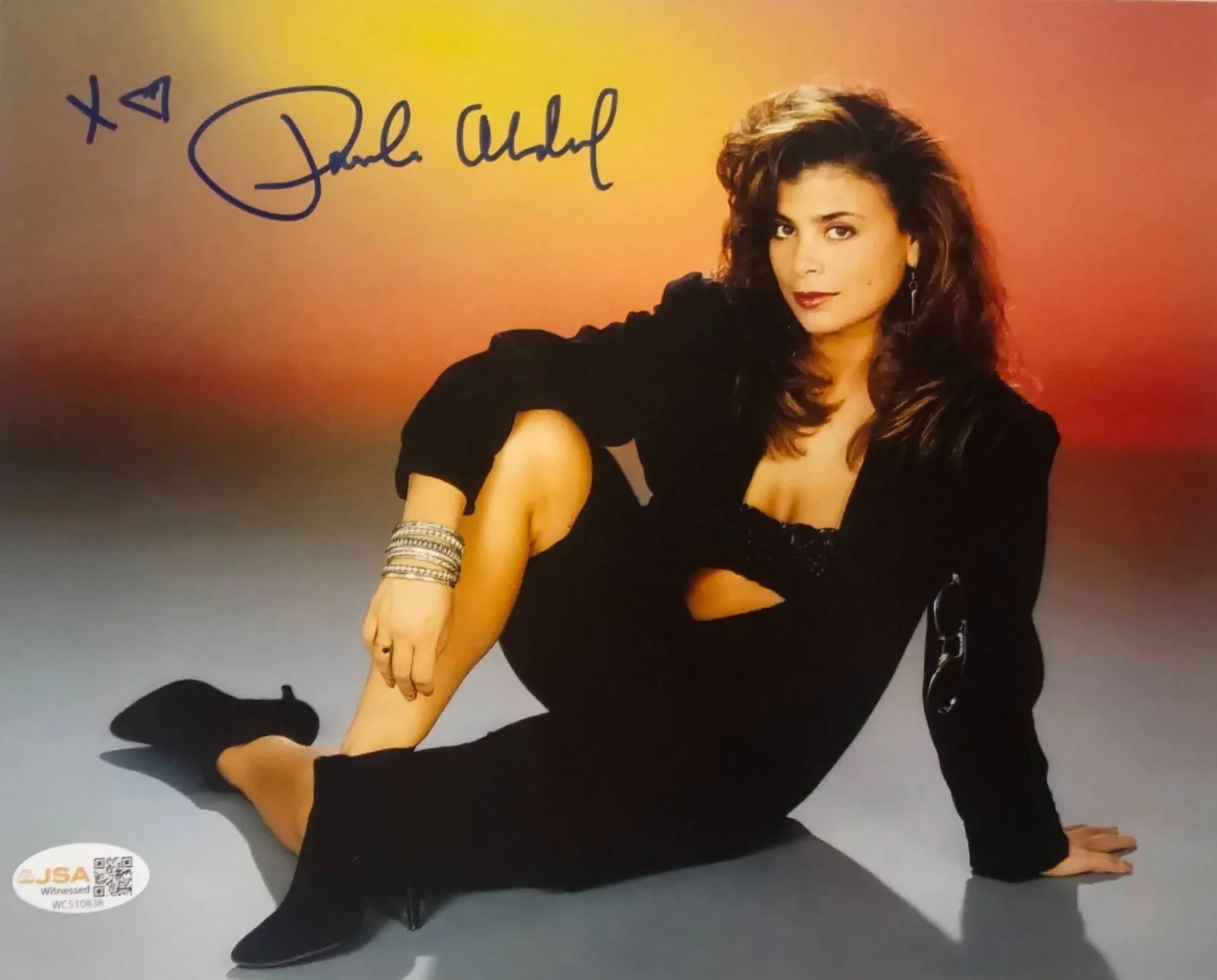 Paula Abdul — Paula Abdul 8x10 Signed Photo JSA Certified Autograph