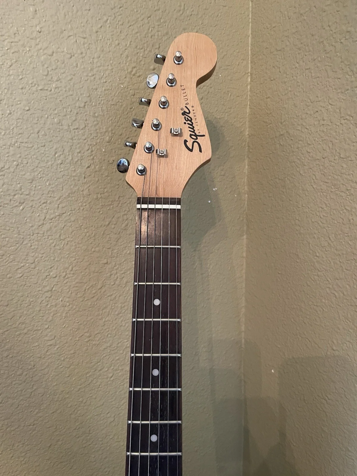 U2 2001 Elevation Tour Signed Guitar. Certificate Of Authenticity PAC., image 3