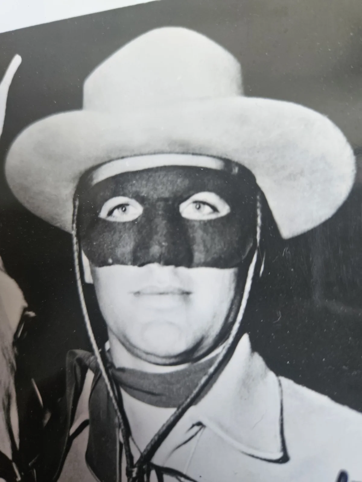 John Hart — John Hart Signed The Lone Ranger and Silver Original TV Photo, image 4