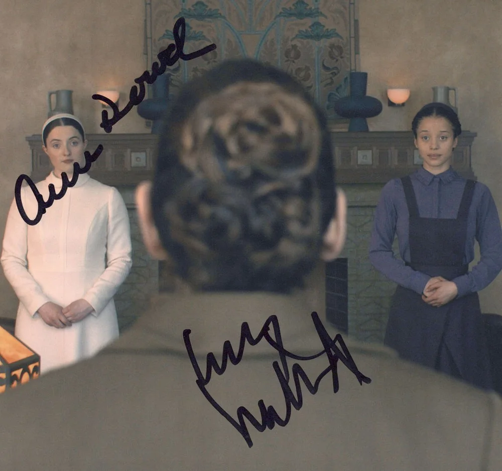 Lucy Halliday, Ann Dowd — Lucy Halliday & Ann Dowd signed "THE TESTAMENTS" 8x10 Photo EXACT PROOF b COA, изображение 4