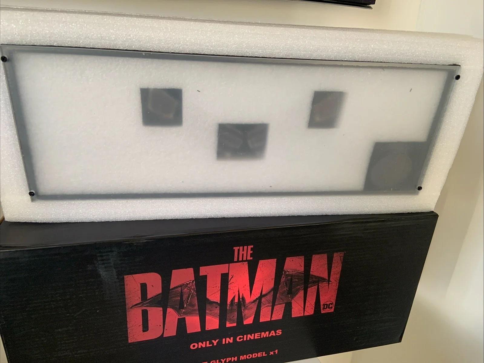 The Batman Rare Press Kit Bat Glyph, image 4