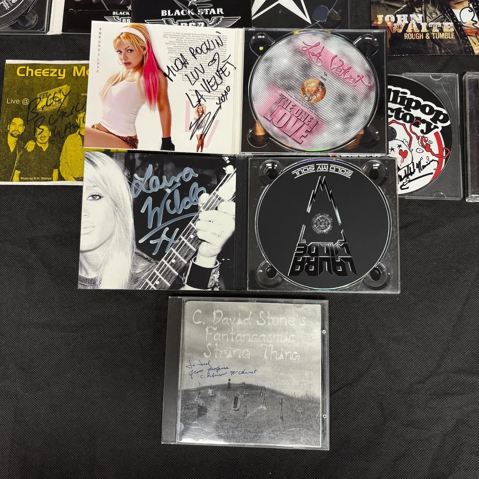 Lot of 10 Signed CD'S La Velvet/ Laura Wilder /Lollipop Factory, Cheezy Money +6, изображение 2