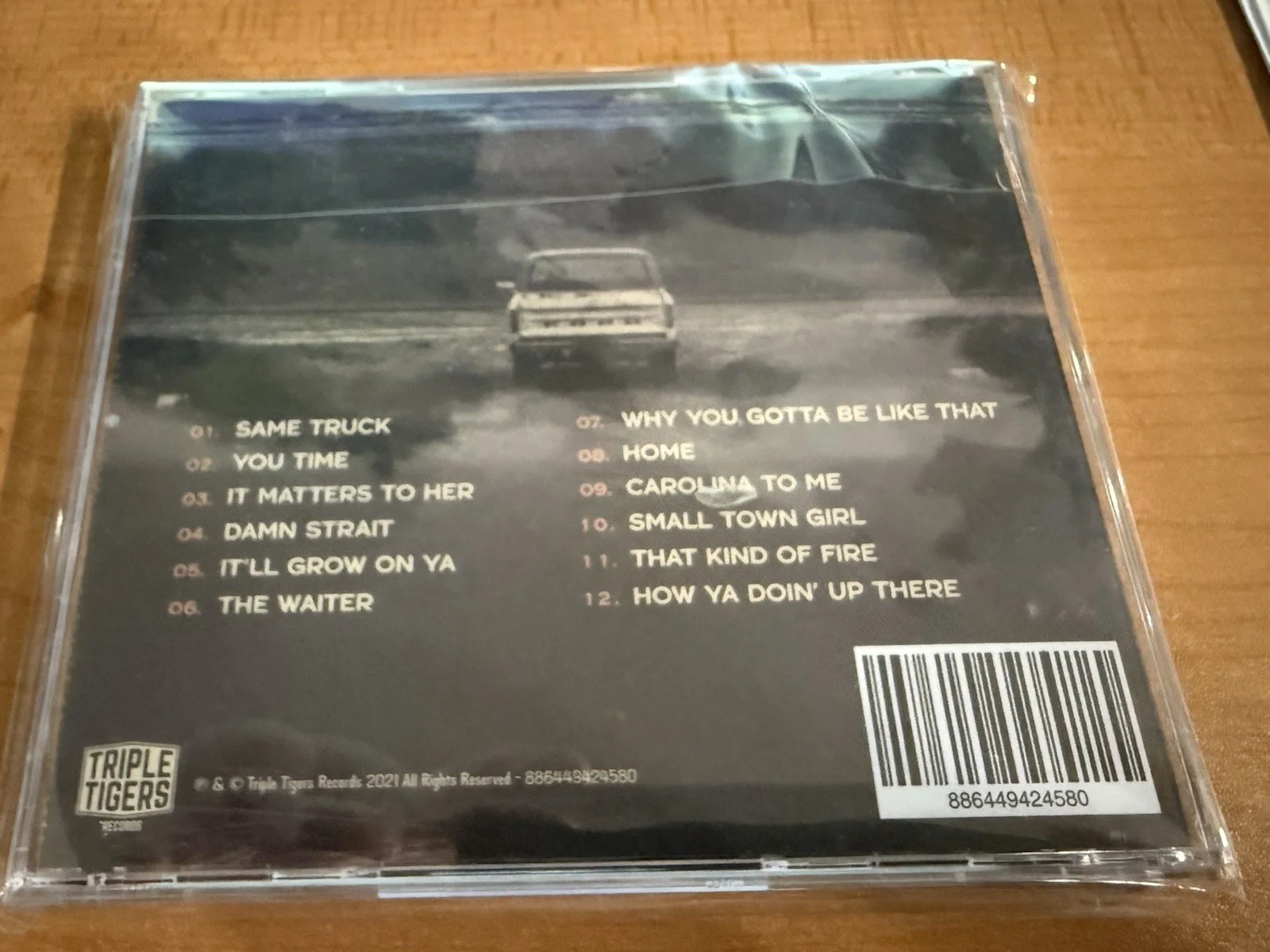 Scotty McCreary Same Truck cd with signed booklet AUTOGRAPHED, image 2