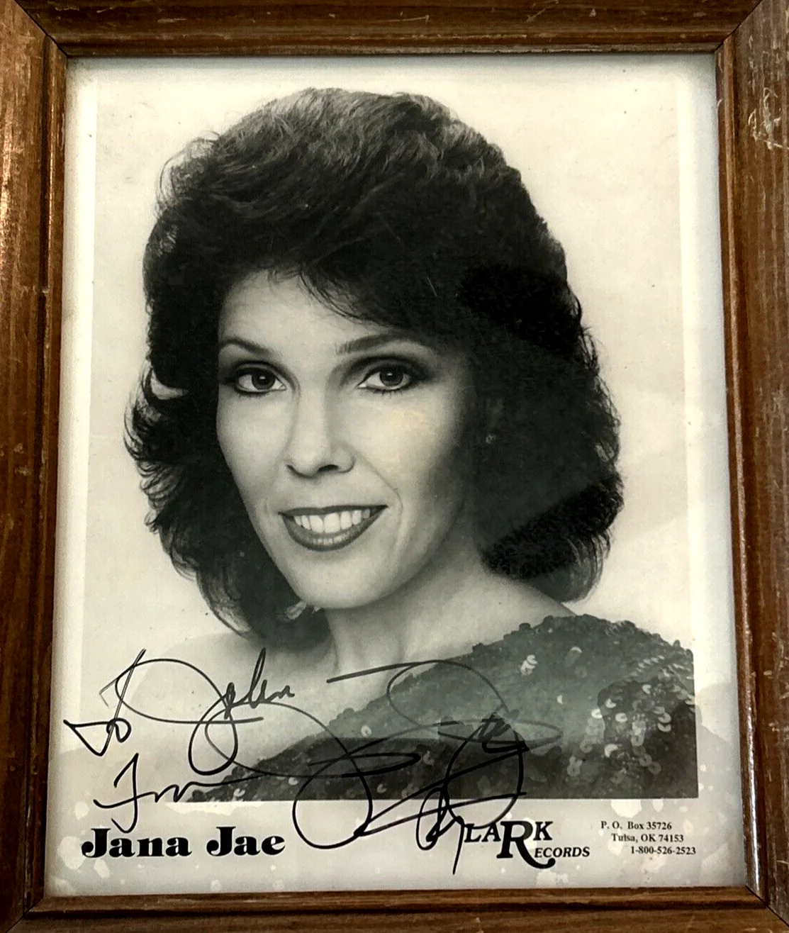 Vintage JANA JAE COUNTRY FIDDLE PLAYER FRAMED AUTOGRAPHED Photo, изображение 3