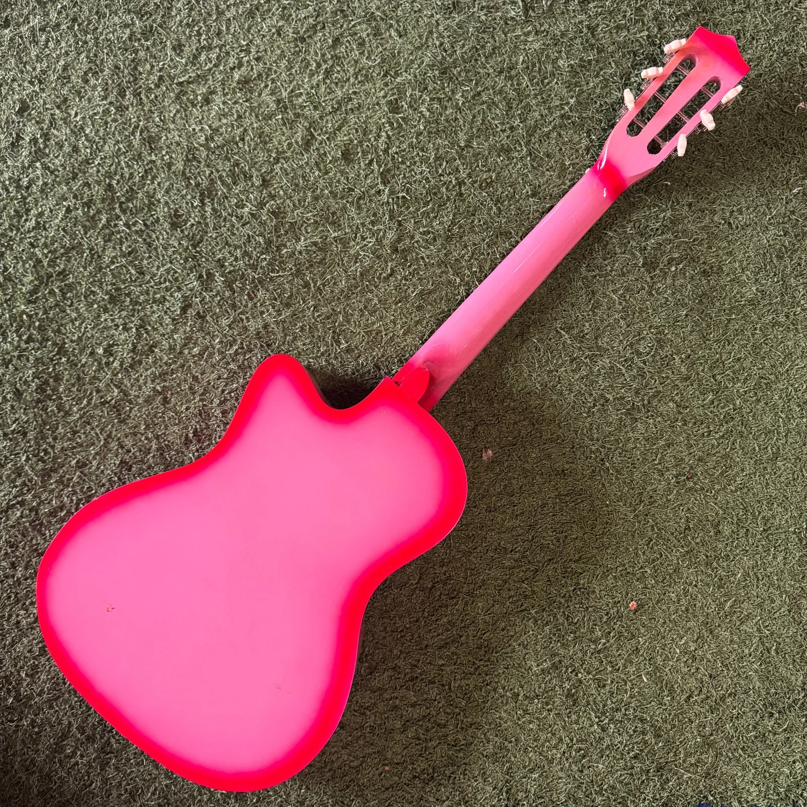 Barry Gibb Signed Pink "Breast Cancer Awareness" Full-Size Acoustic Guitar JSA, image 2