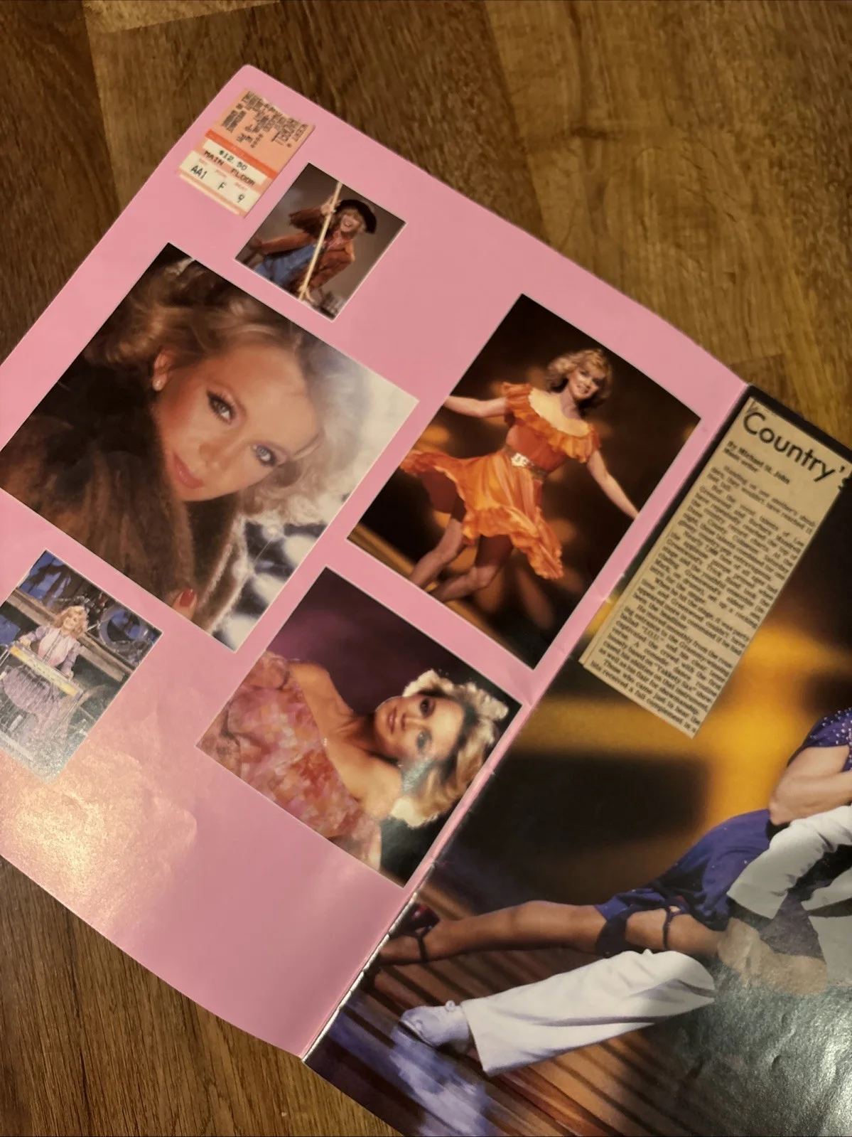 Vintage Mandrell Sisters Memorabilia Autographs Ticket Photos Brochure Country, image 5