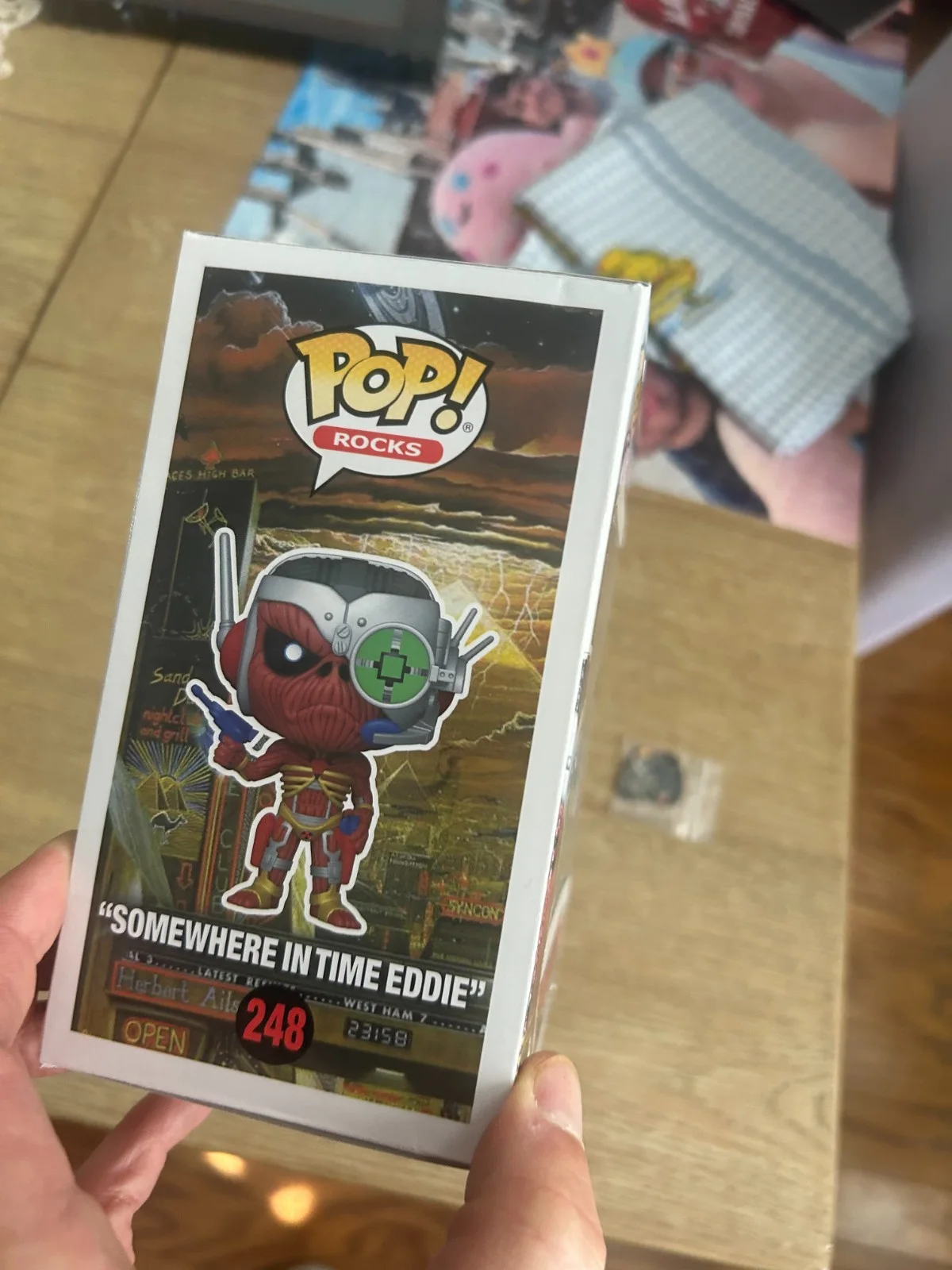 NICKO MCBRAIN SIGNED FUNKO POP IRON MAIDEN SOMEWHERE IN TIME EDDIE BEAUTIFUL '24, изображение 4