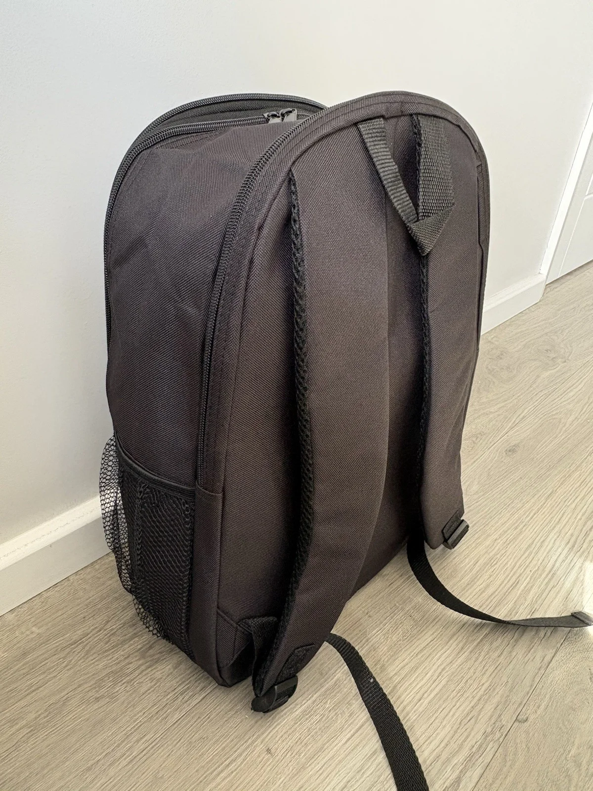 BLACK ‘MIGHTY MORPHIN POWER RANGERS’ RUCKSACK BACKPACK - NEW IN BAG, image 4
