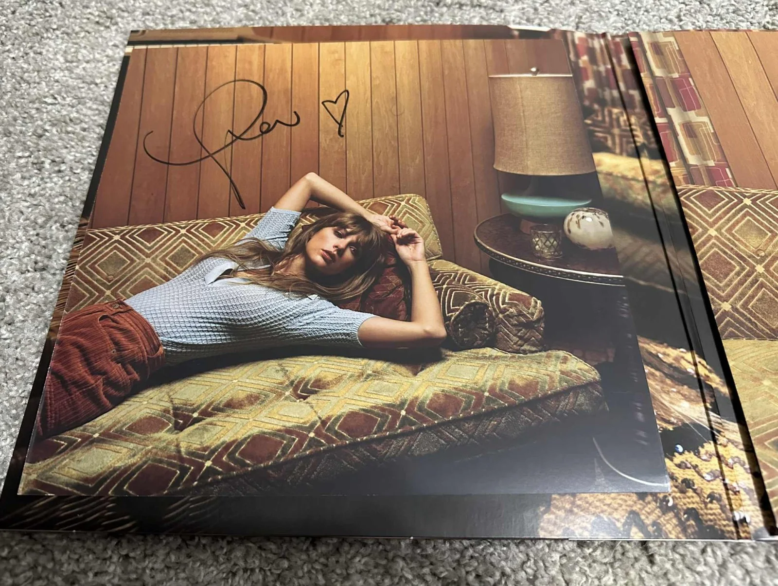 Taylor Swift Midnights Vinyl LP (Moonstone Blue Edition) with SIGNED Insert, image 5