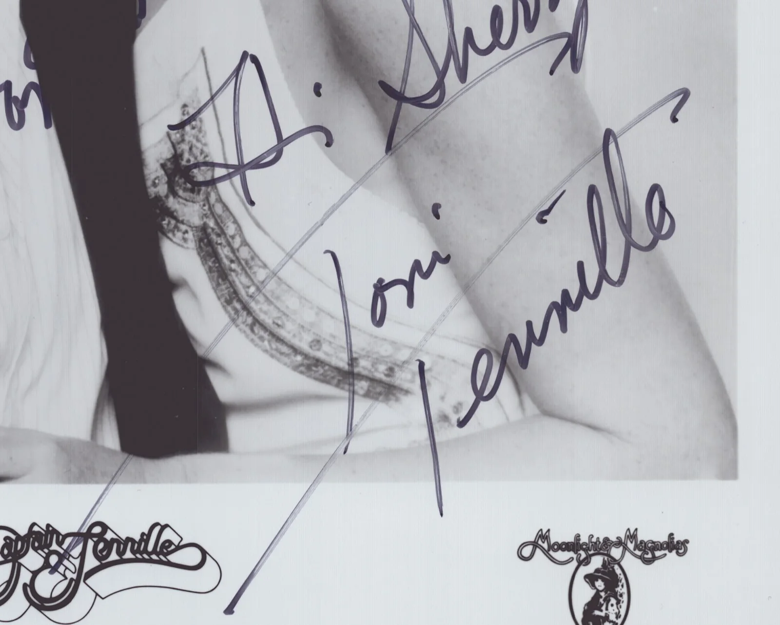 Captain, Tennille, Toni Tennille, Daryl Dragon — & TENNILLE - AUTOGRAPHED SIGNED PHOTOGRAPH WITH CO-SIGNERS, изображение 2