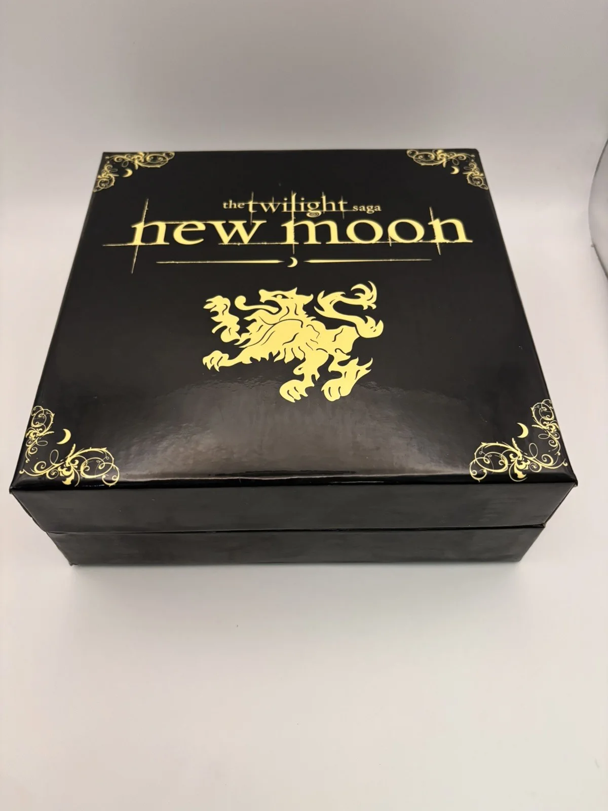 Neca Twilight New Moon Cullen Crest Prop Replica Jewelry Set - SEE DESCRIPTION, изображение 3