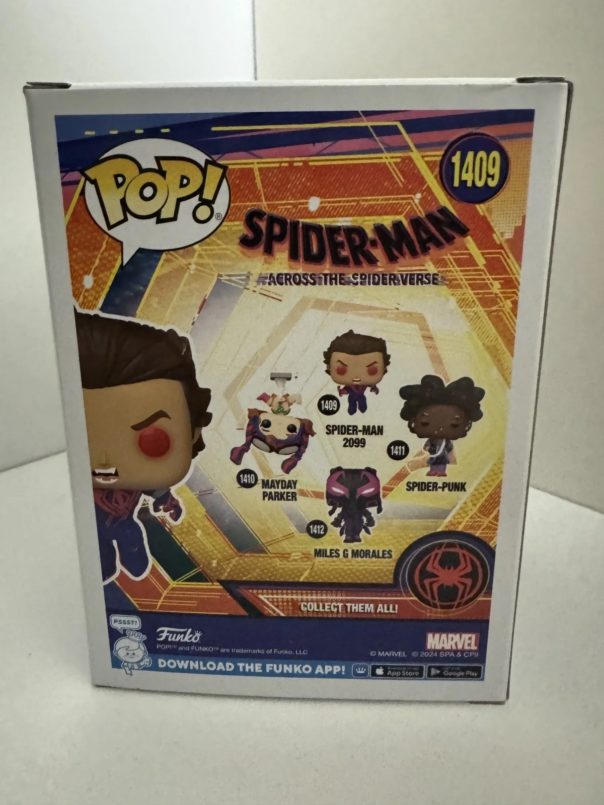 Oscar Isaac — Oscar Isaac SIGNED/AUTOGRAPHED Funko Spider-Man 2099 1409 Spider-Verse SWAU CERT, image 3