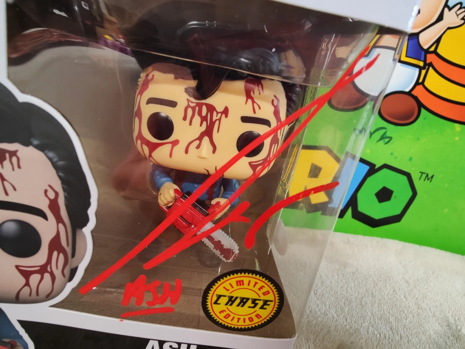 BRUCE CAMPBELL — EVIL DEAD ASH BRUCE CAMPBELL SIGNED FUNKO POP JSA Cert + Hard Stack Burn Wrath, image 5