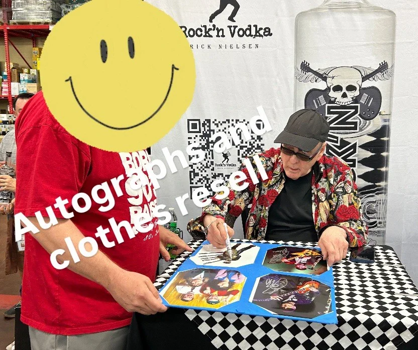 Rick Nielsen of CHEAP TRICK Autograph 8x10 Photo Proof Pic, изображение 3