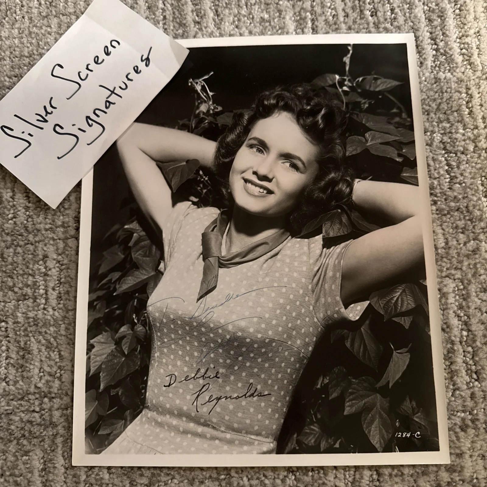 Rare Debbie Reynolds Stunning Vintage 8x10 Hand Signed Autograph JSA COA, изображение 3