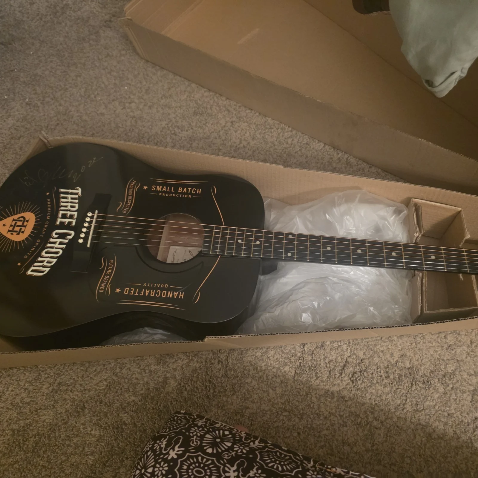 Johnson Acoustic Guitar Three Chord Handcrafted Small Batch Black Autographed, image 5