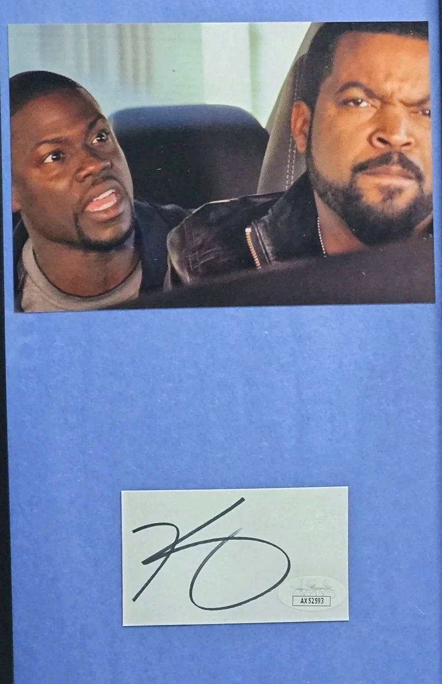 kevin hart — AUTO KEVIN HART W/ ICE CUBE CUSTOM FRAMED 8 X 13.5 IN RIDE ALONG CUT DISPLAY JSA, image 2