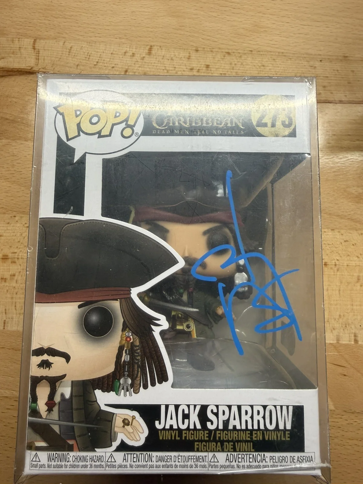 JOHNNY DEPP — Johnny Depp signed Jack Sparrow funko pop Pirates of the Caribbean BECKETT COA, изображение 2