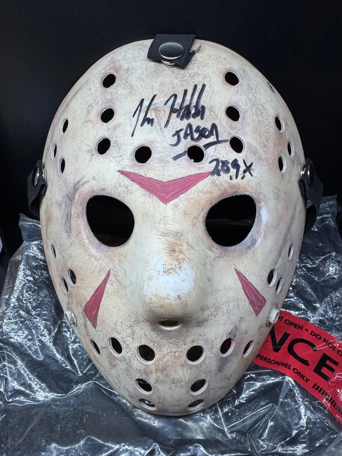 Kane Hodder — KANE HODDER & Larry Zerner (Shelly) Signed Jason Voorhees Mask Friday the 13th, image 5