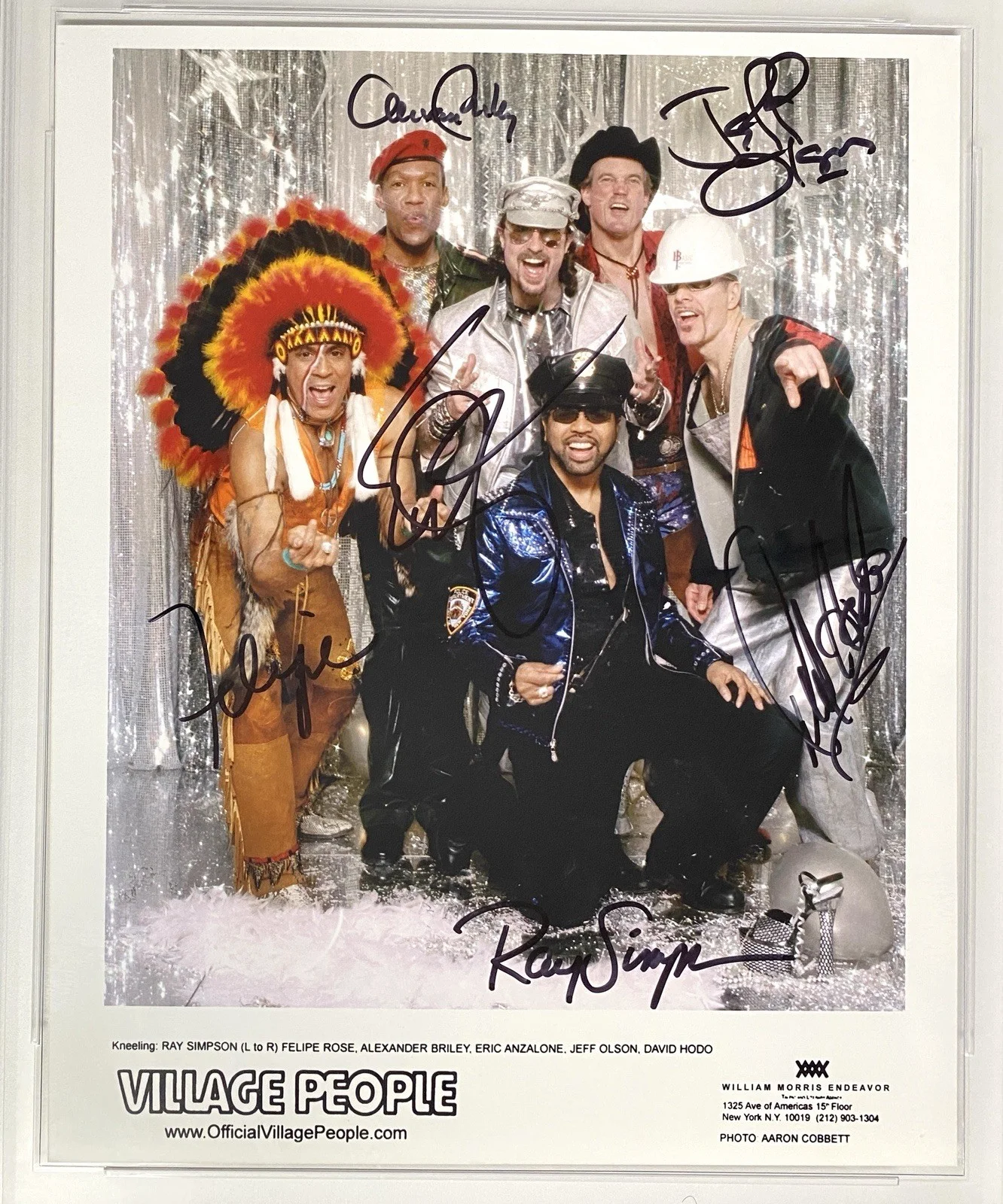Village People Group Signed 8x10 Promo Photo - PSA, изображение 2
