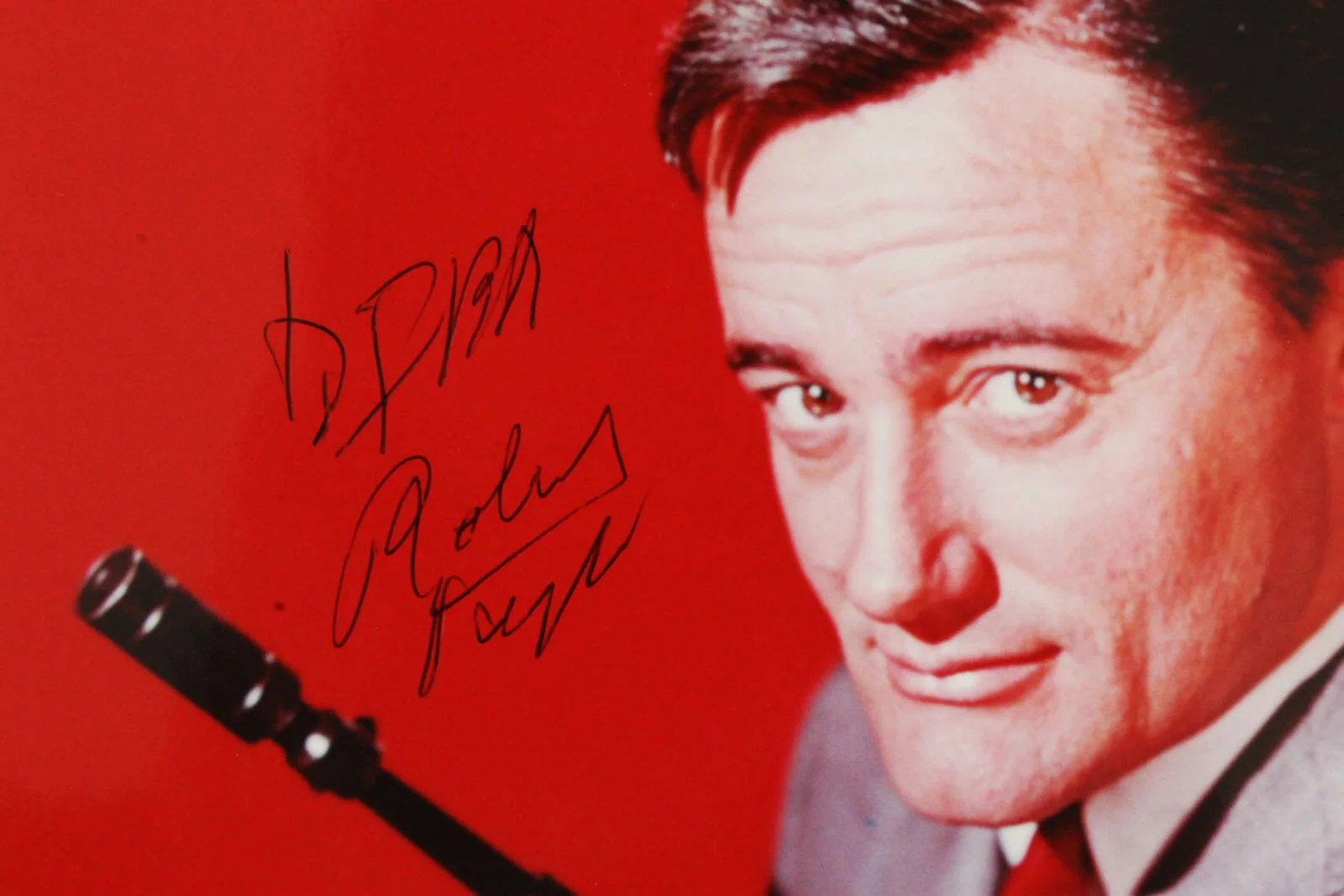 Robert Vaughn Signed Photo 8x10 The Man From Uncle - COA JSA, image 2