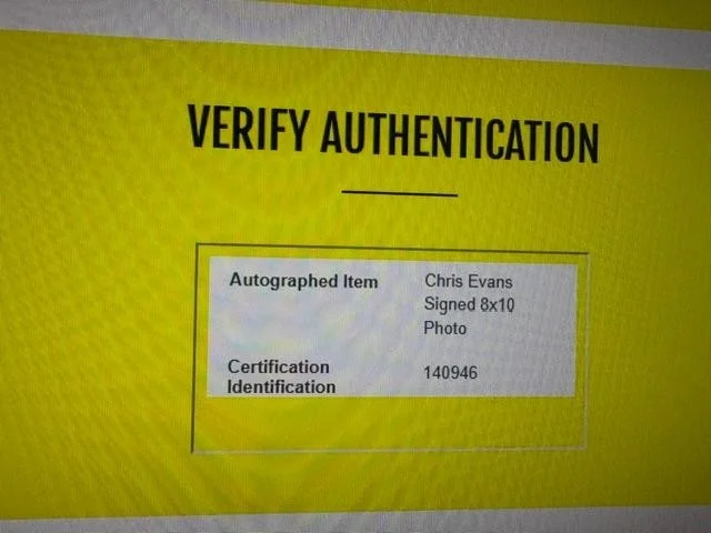 Chris Evans — Chris Evans Red One Autographed 8x10 Photo Signed COA AUTHENTIC Hologram, image 3