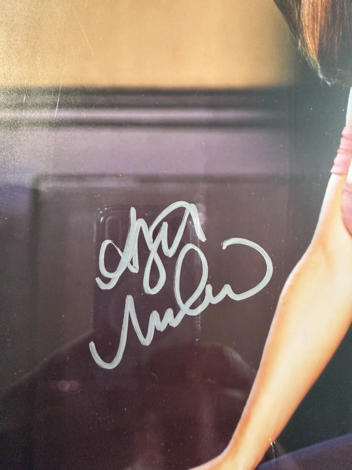 Alyssa Milano — RARE!! Alyssa Milano Signed 11*14 Charmed Photo Official Pix Hologram READ! 🔥, изображение 2