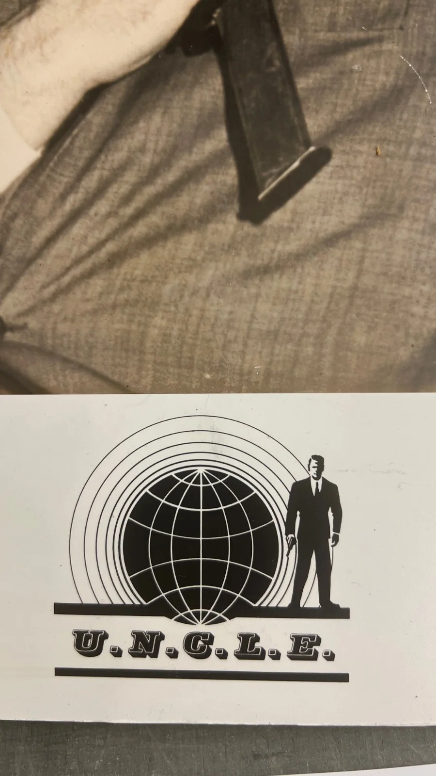 Robert Vaughn — Robert Vaughn Autograph Man From UNCLE Signed Used at signing vintage Photograph, изображение 5
