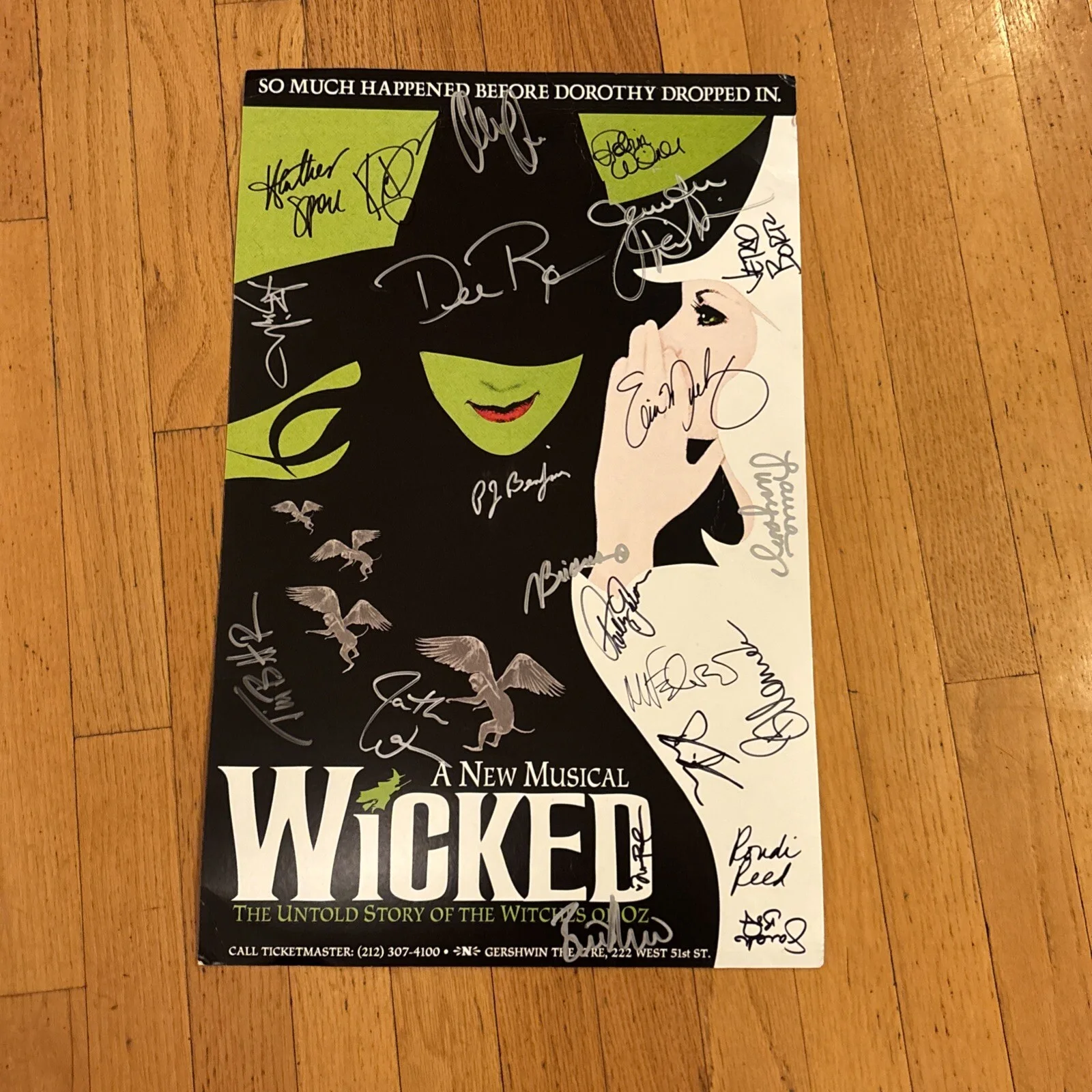 Many Signatures — Wicked The Musical OFFICIAL BROADWAY POSTER Autographed Signed Rare, image 2