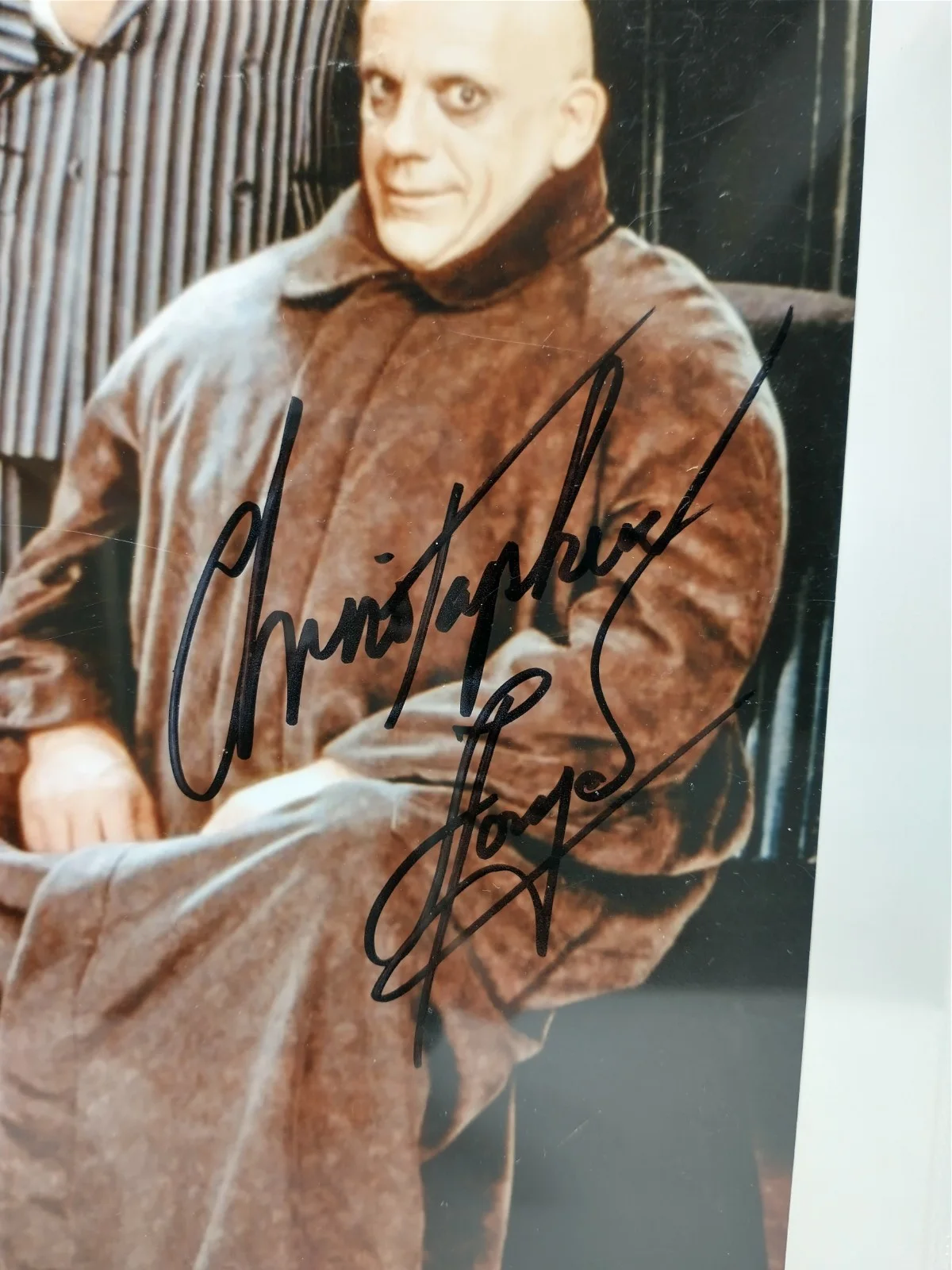 Christopher Lloyd — Christopher Lloyd Adams Family Photo Signed print 2019 CGC Signature Series, изображение 2