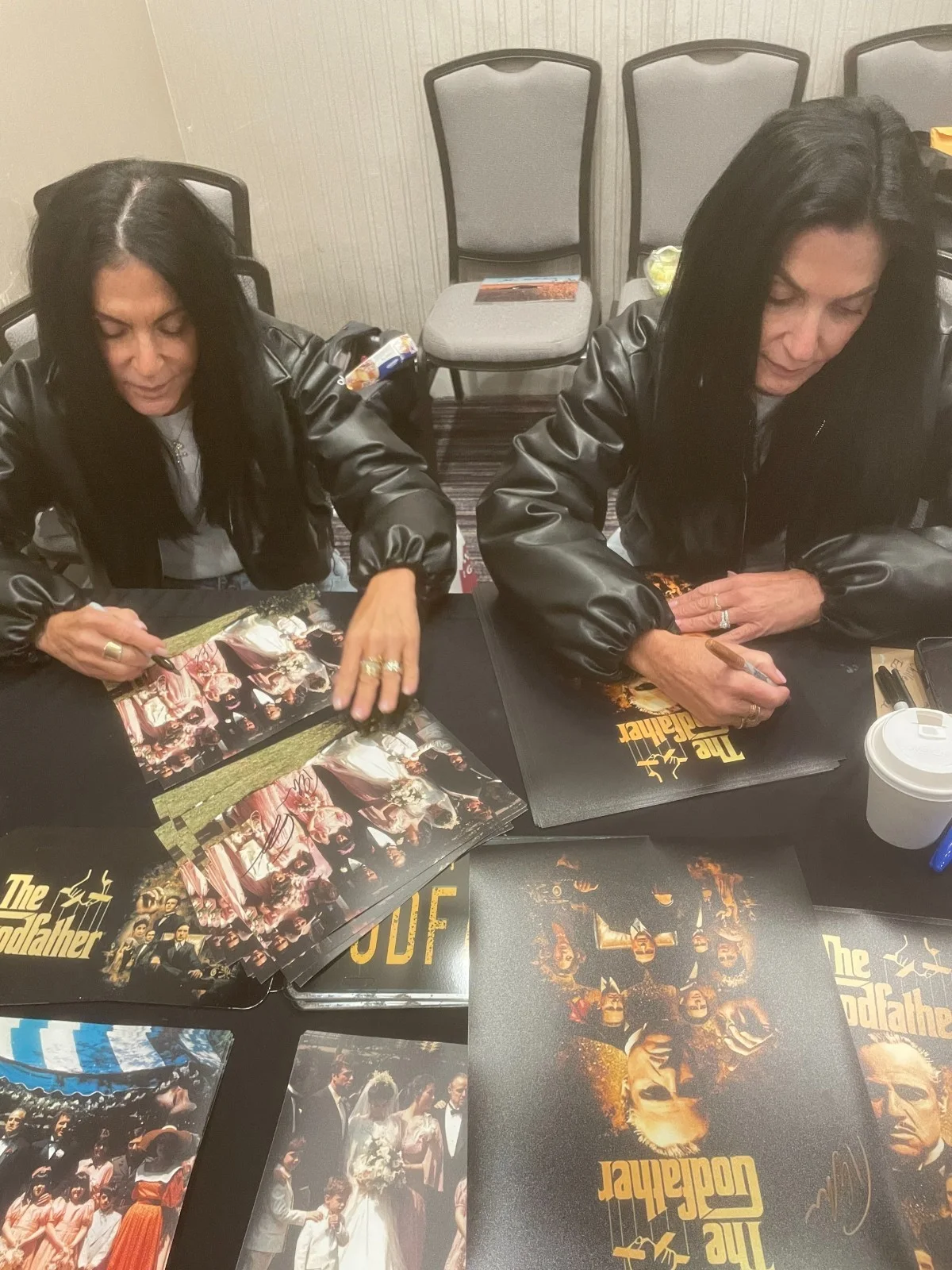 Virginia, Theresa Befumo — Virginia & Theresa Befumo Corleone twins signed 8x10 Godfather wedding photo, изображение 2