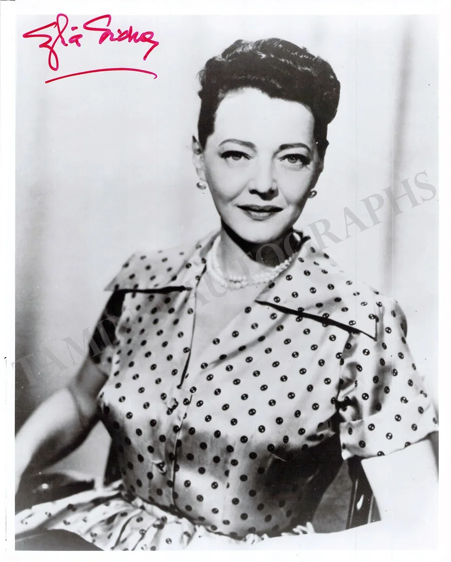 Sylvia Sidney — Sidney, Sylvia - Signed Photograph