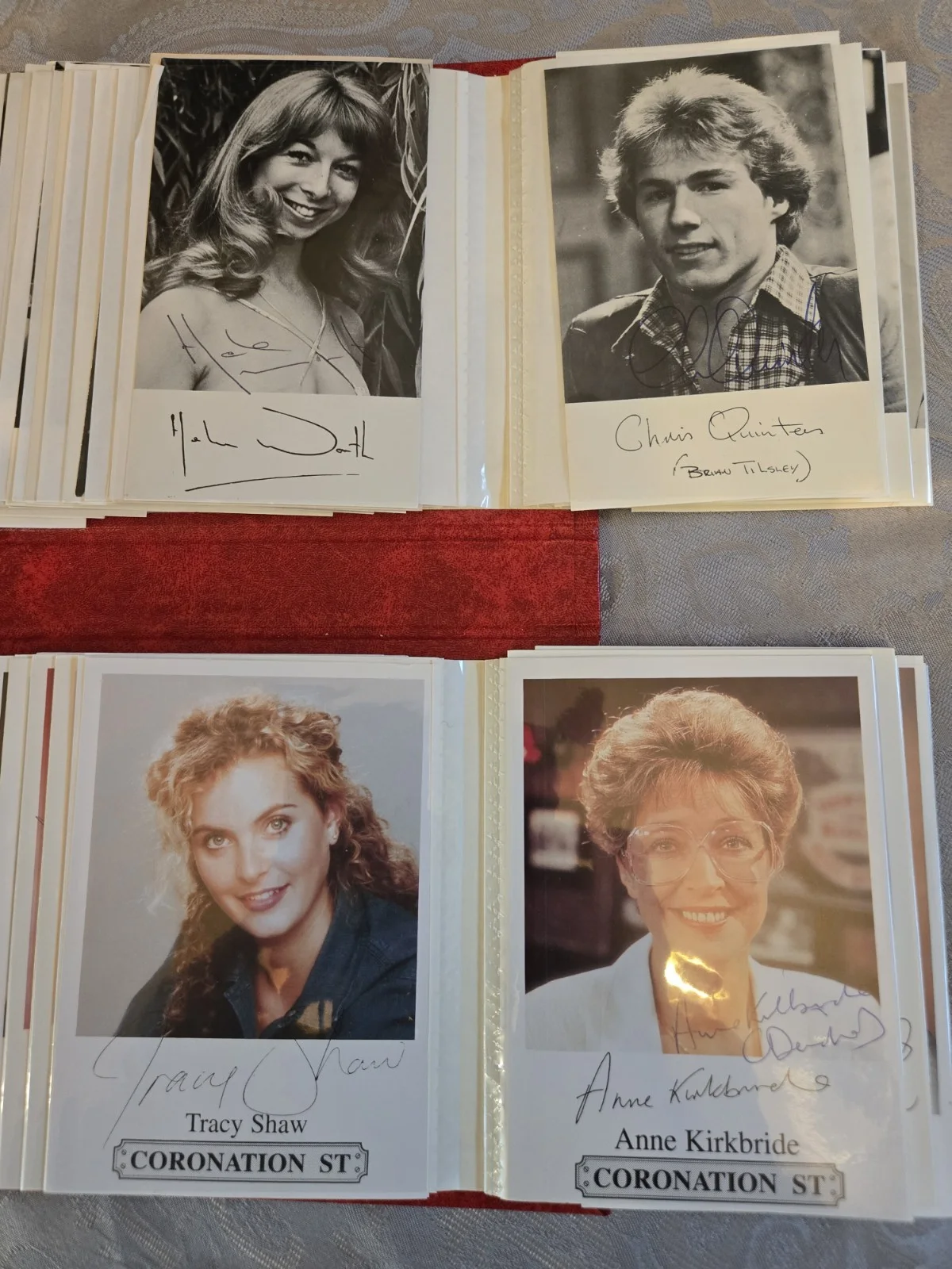 Cast Members — Coronation Street Cast Signed Autograph Photo Album Collection TV Huge Lot, изображение 4