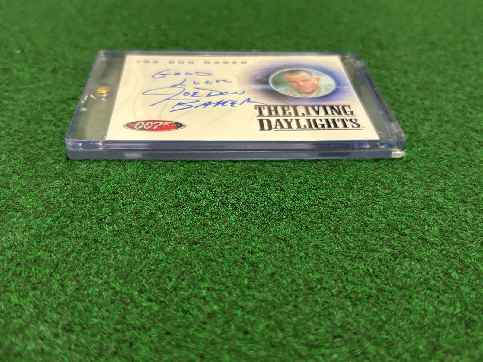 Joe Don Baker — From the Estate of Joe Don Baker, Autograph Card The Living Daylights James Bond, изображение 4